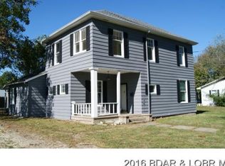 131 S Walnut St, Eldon, MO 65026