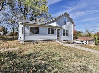 3202 Wallace Ave, Kansas City, MO 64129