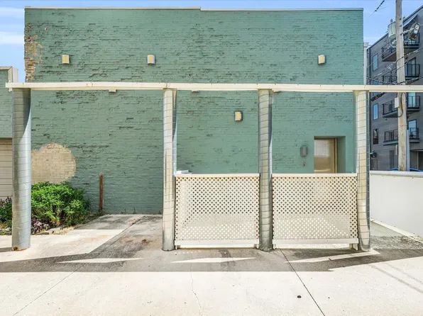 5 E Columbia Ave #5, Champaign, IL 61820