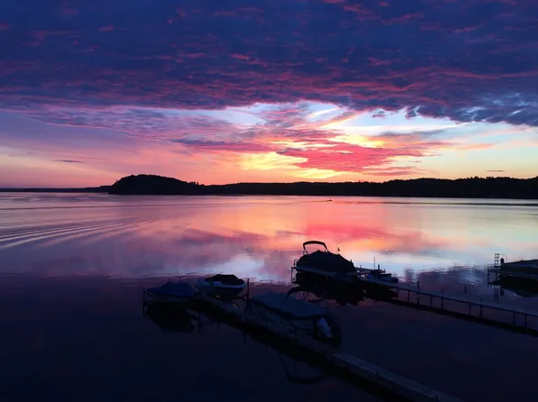 108 6th St, Saratoga Springs, NY 12866