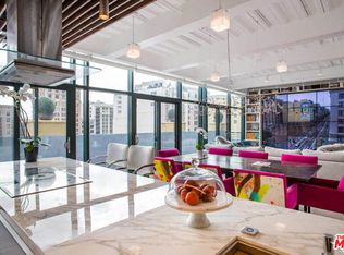 353 S Broadway, Los Angeles, CA 90013