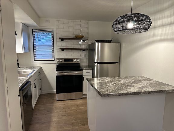 5th image of 2806 Willow Dr #2810-1