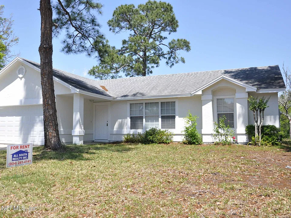 2105 Hovington Cir W