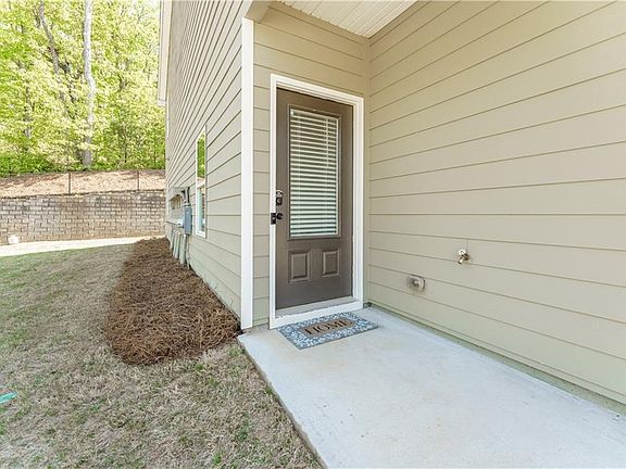 4th image of 3631 Abbey Way