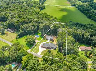 3009 Brooks Mill Ln, Wingate, NC 28174