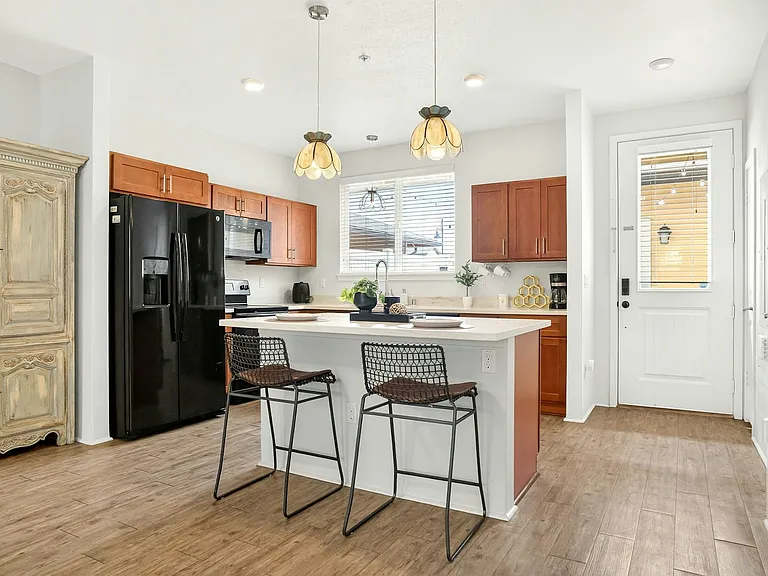 724 Kakala St #1303 — Photo 9