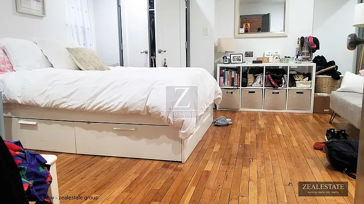 Rented by ZealEstate Group Inc | media 3