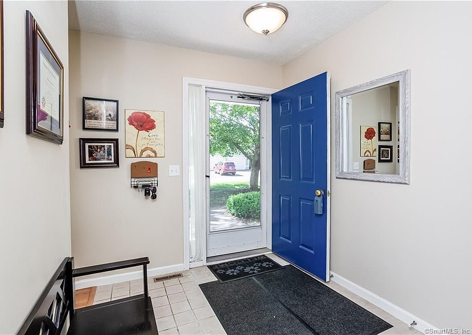 3 Green Meadow Dr Granby, CT, 06035 Apartments for Rent Zillow