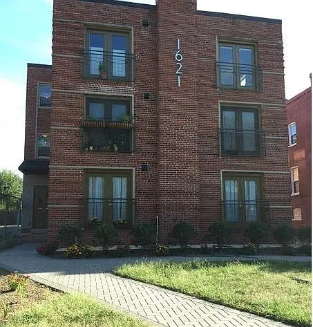1621 E Capitol St SE #2 Photo 1