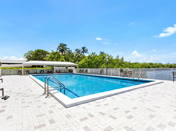 3912 S Ocean Boulevard #404, Highland Beach, FL 33487