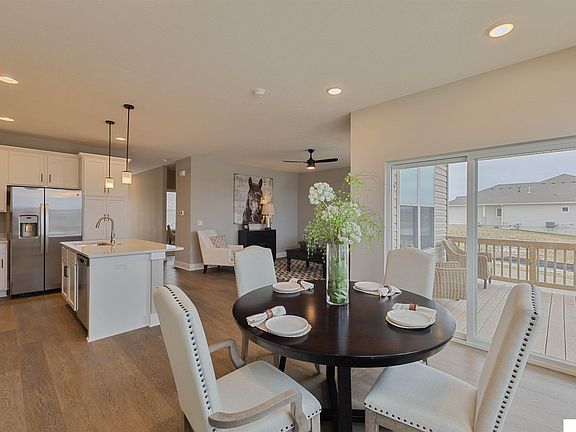 2nd image of 6860 Stony Point Dr