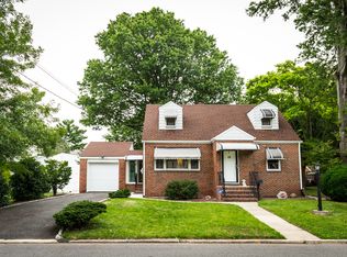58 S Hill Rd, Colonia, NJ 07067