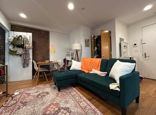 91 2nd Ave APT 2R, New York, NY 10003