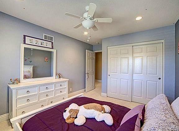 3rd image of 3440 Amethyst St
