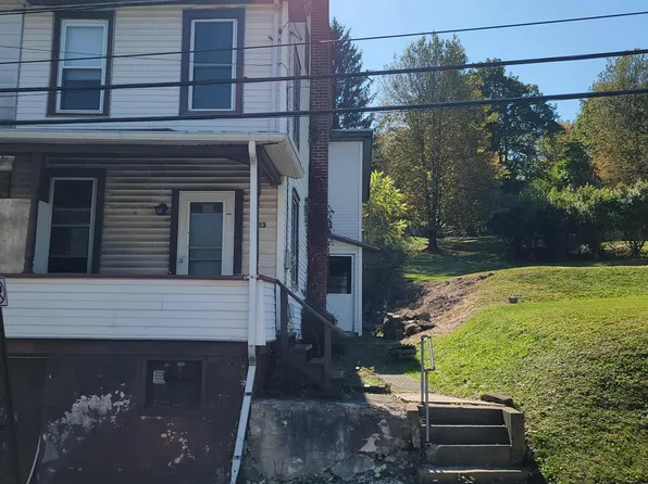 223 Hudsondale St, Weatherly, PA 18255