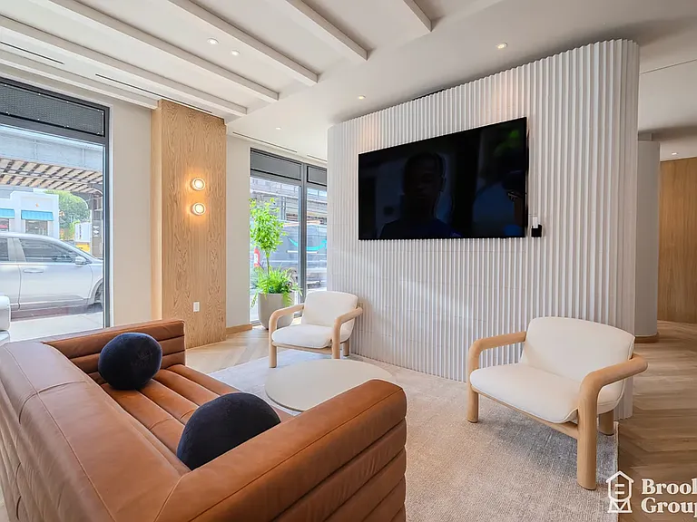 1889 Atlantic Ave #8G — Photo 9