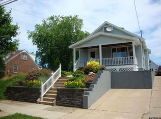 445 12th St, Schenectady, NY 12306