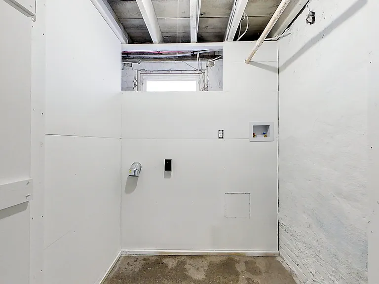 41 Almy St #3 — Photo 17