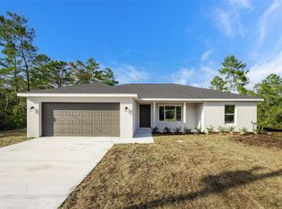 691 E Country Club Dr, Williston, FL 32696