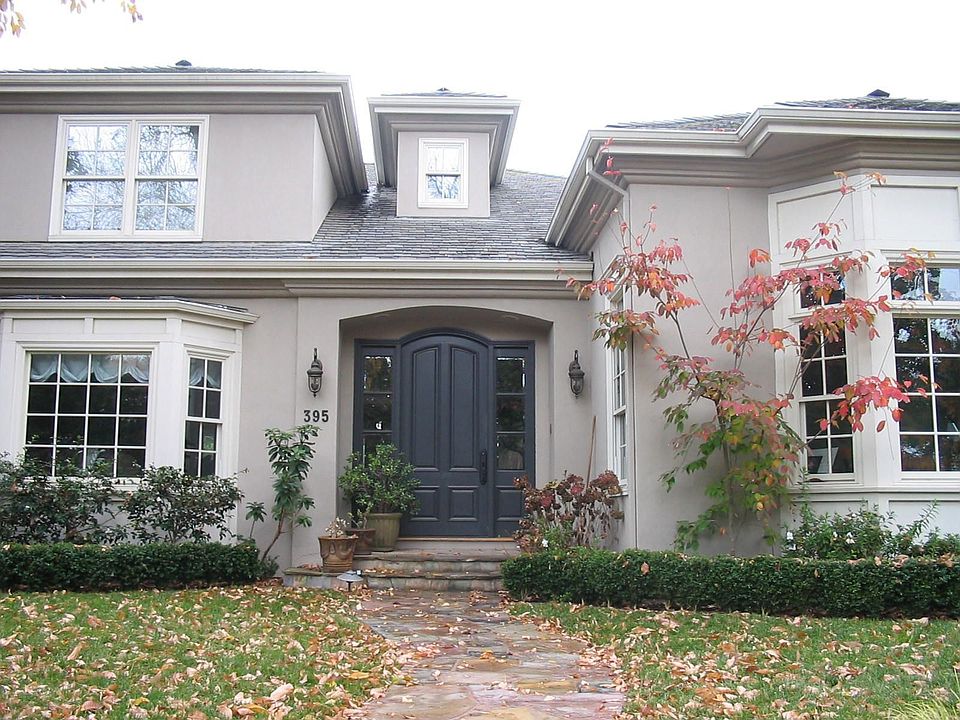 1st image of 395 Brandon Way