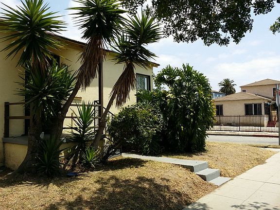 5th image of 3418 Cimarron St