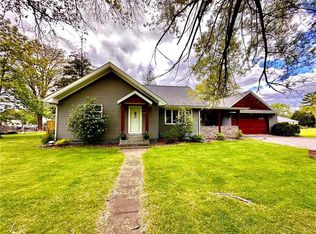 1019 N 2nd St, Bruce, WI 54819