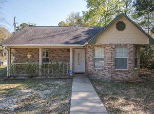 5901 Beach St, Ocean Springs, MS 39564