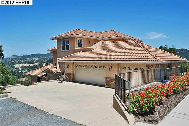1st image of 5861 Knobcone Dr