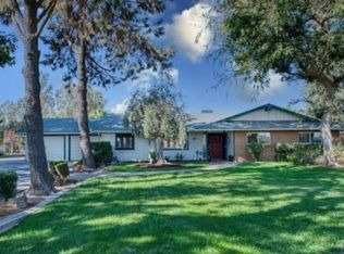 10675 N Minnewawa Ave, Clovis, CA 93619