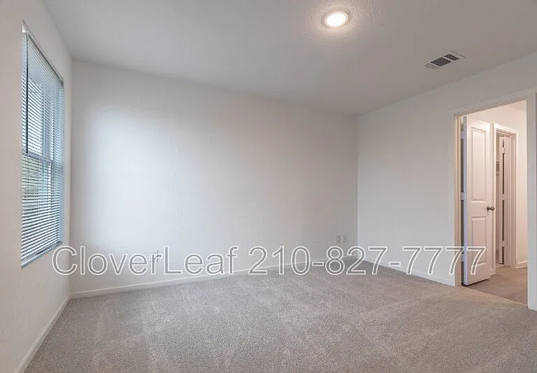 7922 Biggio Ln — Photo 17