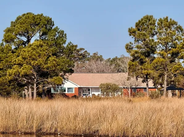 459 Shell Road, Atlantic, NC 28511