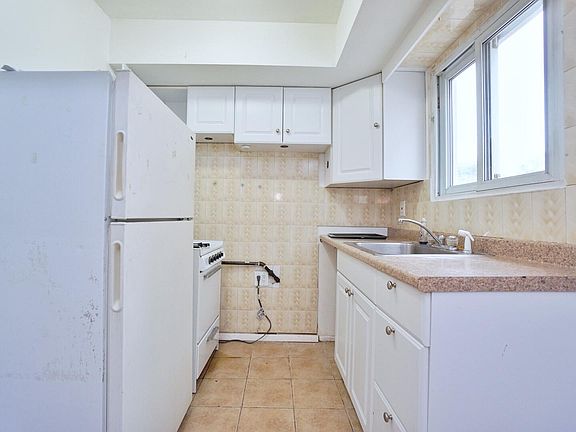 4th image of 85 Ada Dr #1