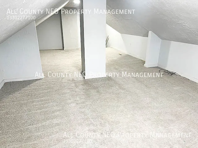3400 E 52nd St — Photo 14