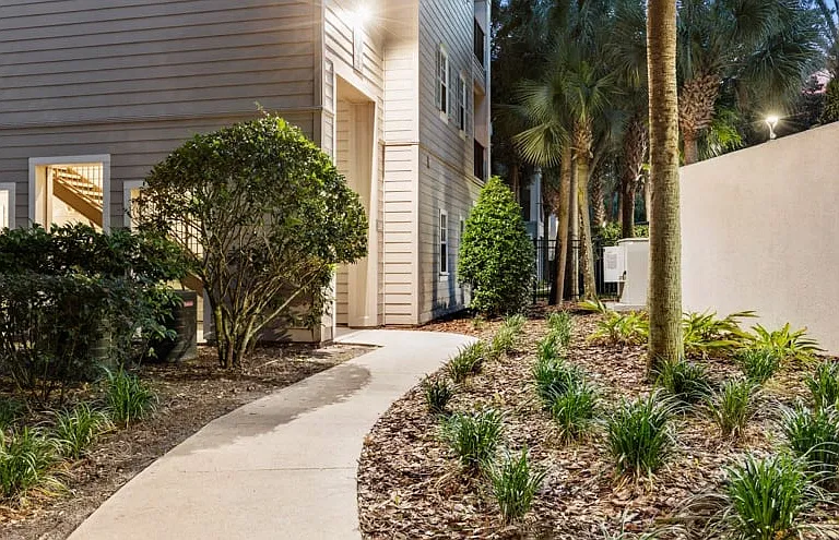 Trailside Gardens at Alafaya — Photo 27