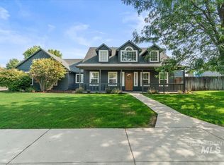 7444 Bay Meadows Dr, Nampa, ID 83687