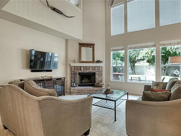 4th image of 317 Wiltshire Dr