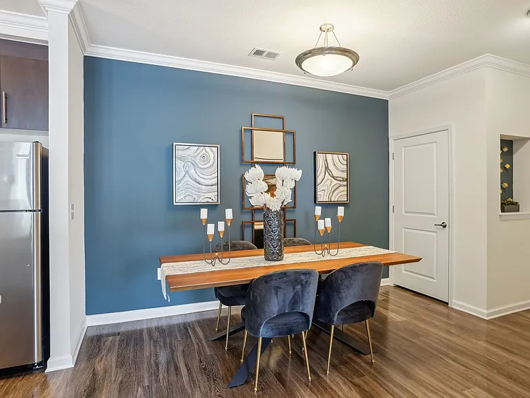Belmont at Tryon Apartments — Photo 10