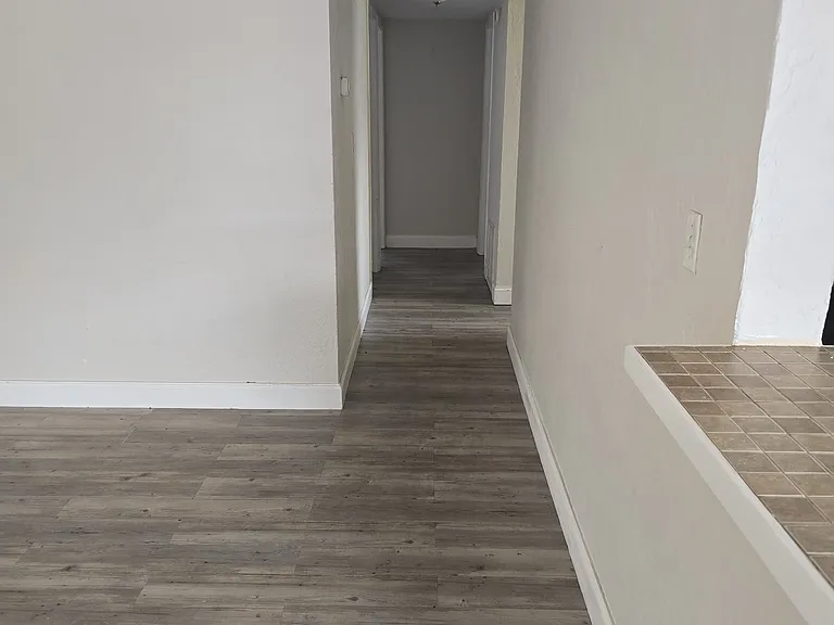 1223 Madison Ave — Photo 10