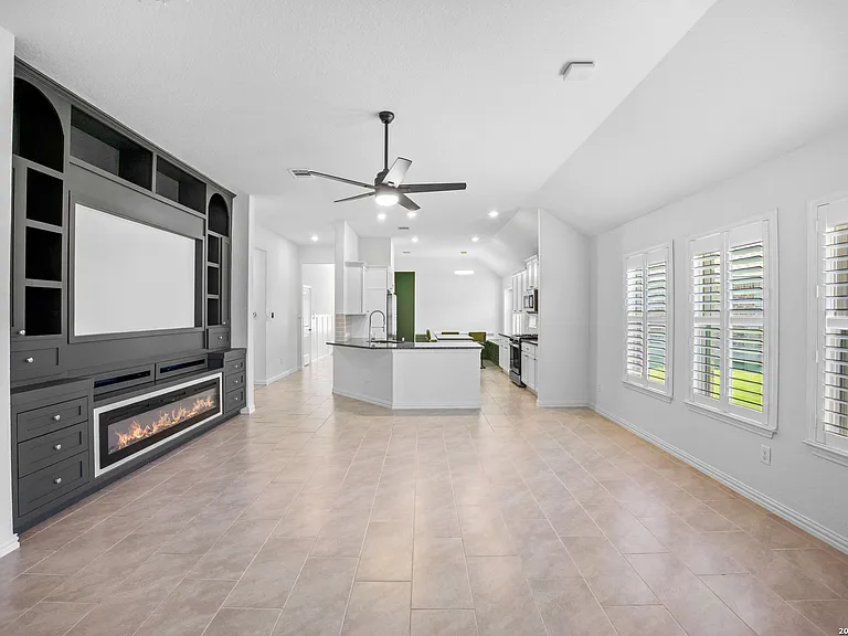 3200 Falconhead — Photo 14
