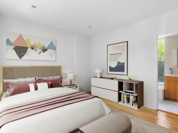 2605 Frederick Douglass Boulevard image 5 of 12