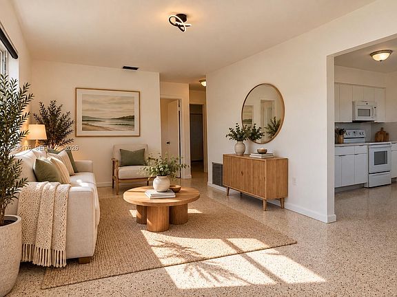4th image of 7358 SW 23rd St #1
