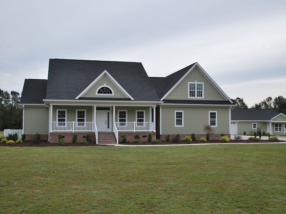 1st image of 205 Singletary Ave