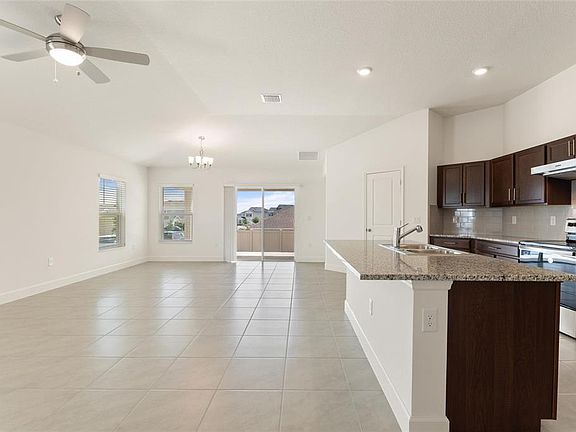 3rd image of 9239 WESTSIDE HILLS DR