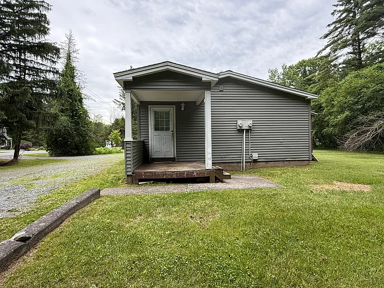 209 Fort Edward Rd #A — Photo 12