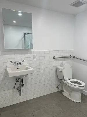 Rented by Compass | media 22