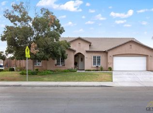 3601 Campfire Dr, Bakersfield, CA 93312