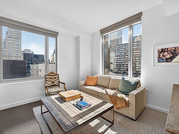 2nd image of 85 W Broadway APT 12E