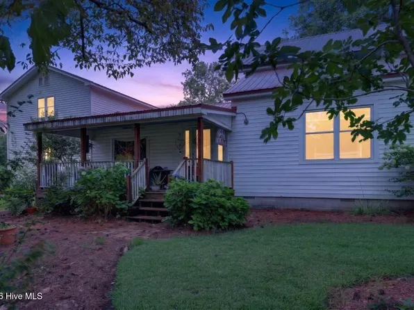 1465 B Street, New Bern, NC 28560