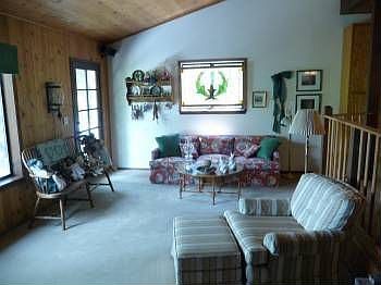 2nd image of 2371 Indian Rock Rd