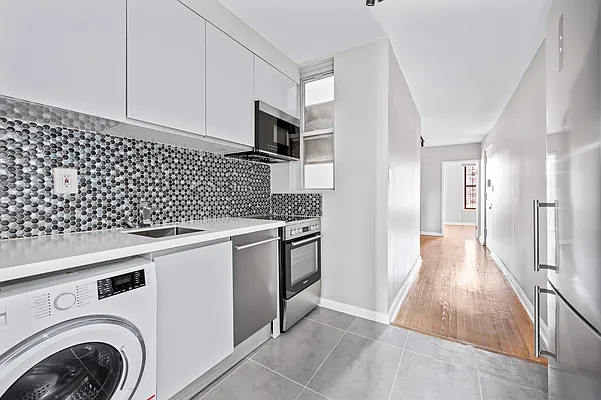 Rented by The Agency | media 1